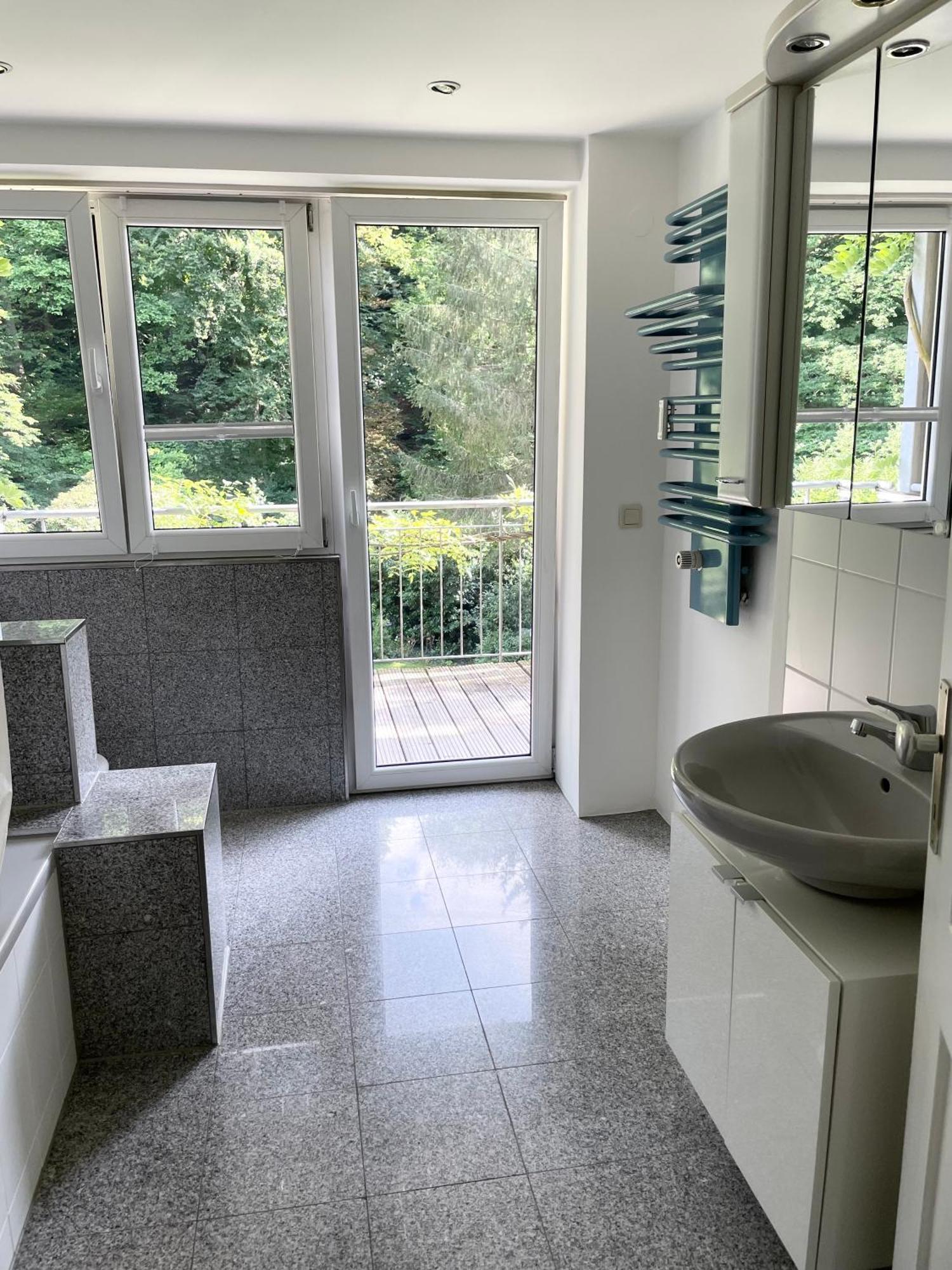 Stadt- Naturnah, Traumblick Und Balkon Apartment *
